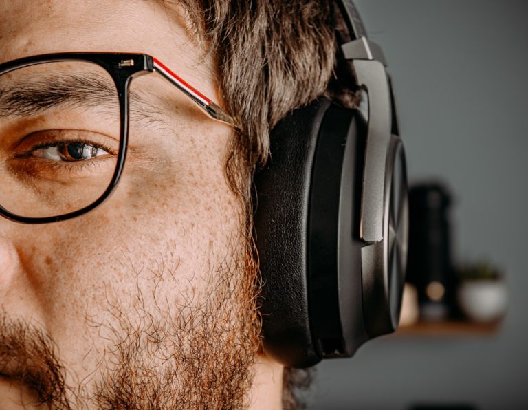 My Guide to Using Headphones Effectively for Focus (beyond Noise Cancelling).